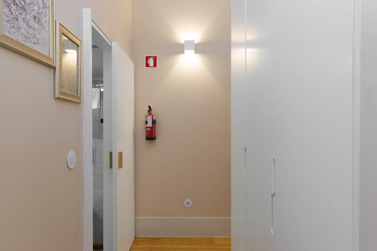 Domus 21 - Formosa Apartment Porto Luaran gambar